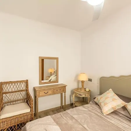Town House With Roof Terrace In Heart Of * Viñuela